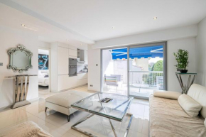 Beautiful apartment with sunny terrace